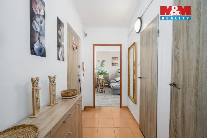 Prodej bytu 2+1, Teplice - Trnovany, Jana Koziny, 61 m2