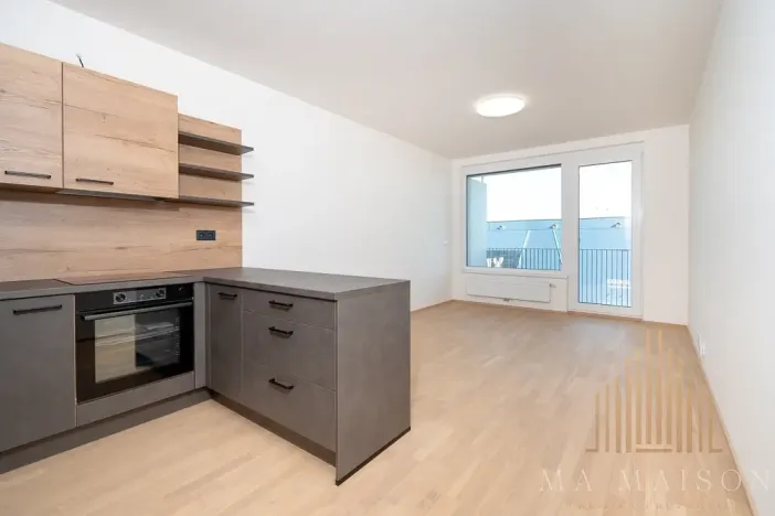 Pronájem bytu 2+kk, Praha - Vysočany, Smržových, 58 m2