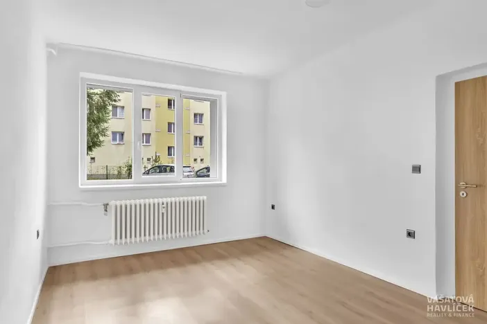 Pronájem bytu 2+1, Úpice, Sládkova, 51 m2