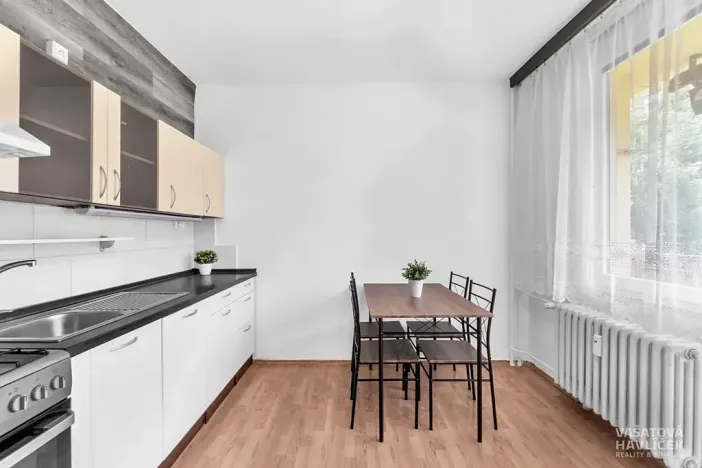 Pronájem bytu 3+1, Hradec Králové, Pod Zámečkem, 79 m2