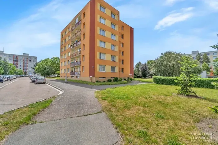 Pronájem bytu 3+1, Hradec Králové, Pod Zámečkem, 79 m2