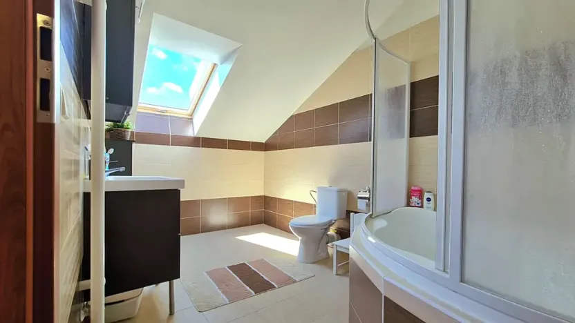 Prodej rodinného domu, Stehelčeves, V. Poláka, 140 m2