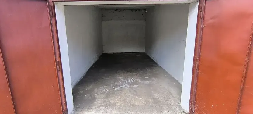 Pronájem garáže, Cheb, K Výtopně, 21 m2