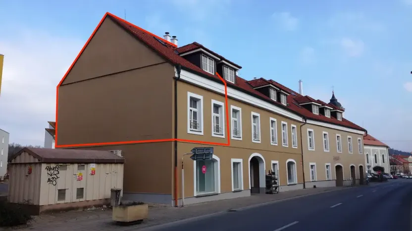 Pronájem bytu 3+kk, Žebrák, Náměstí, 75 m2