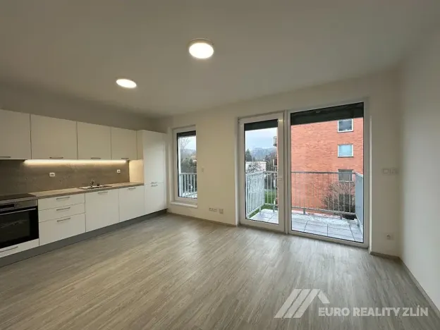 Pronájem bytu 1+kk, Otrokovice, tř. Spojenců, 26 m2