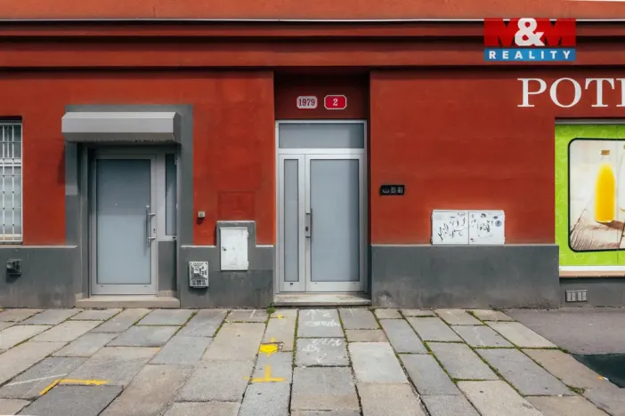 Pronájem bytu 2+1, Plzeň, V Bezovce, 74 m2