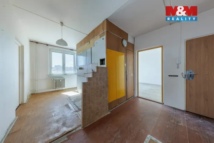 Prodej bytu 3+1, Chodov, Tovární, 65 m2