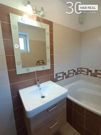 Pronájem rodinného domu, Liptál, 250 m2