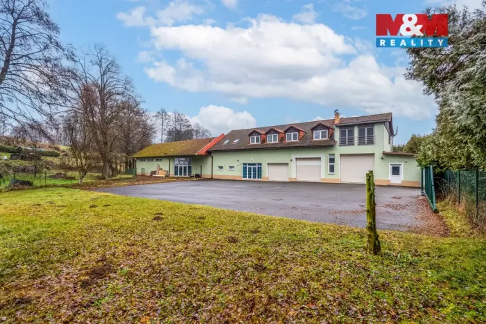 Prodej rodinného domu, Horní Třešňovec, 847 m2