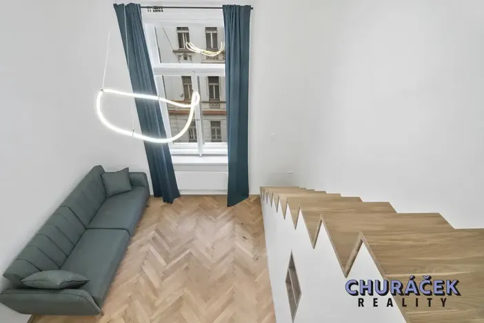 Pronájem bytu 1+kk, Praha - Nusle, Oldřichova, 20 m2