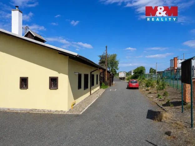 Pronájem skladu, Mělník, Kokořínská, 223 m2