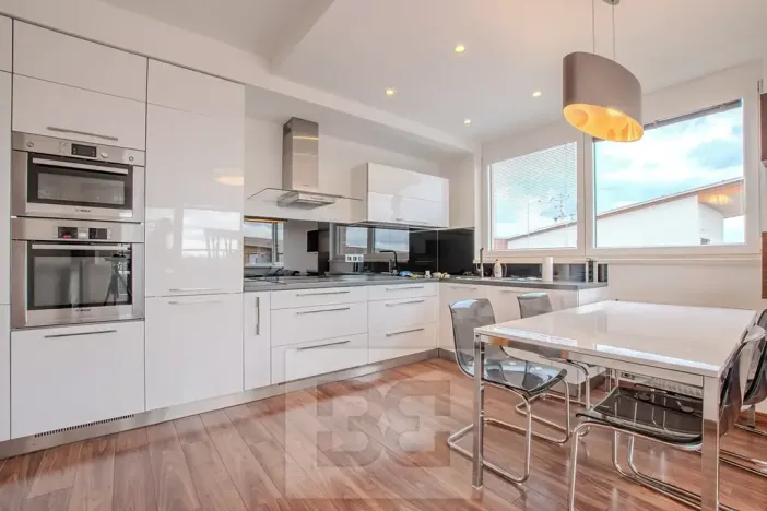 Pronájem bytu 3+kk, Praha - Velká Chuchle, 70 m2