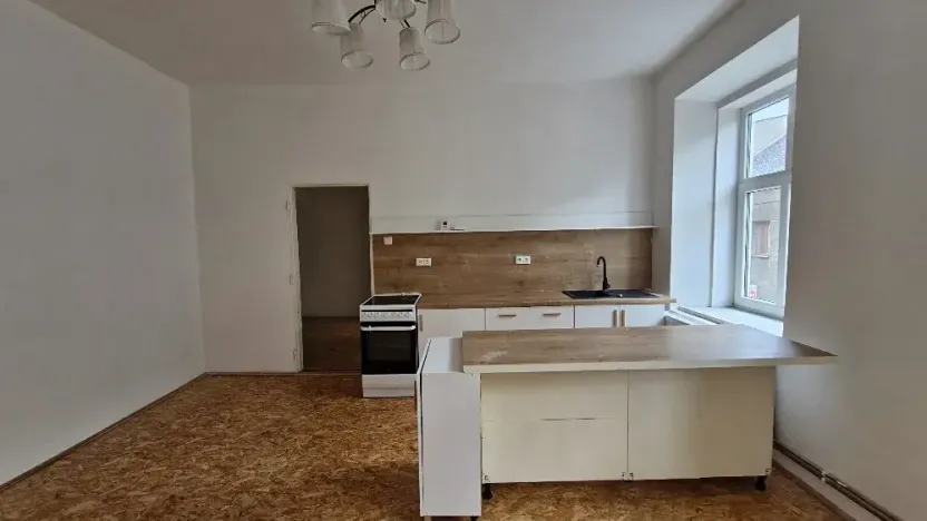 Pronájem bytu 2+1, Bruntál, Nerudova, 50 m2