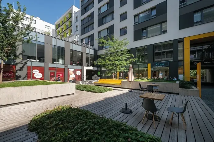 Pronájem bytu 3+kk, Praha, Sokolovská, 88 m2