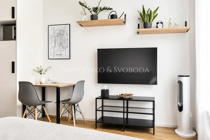 Prodej bytu 1+kk, Praha - Smíchov, Mozartova, 22 m2