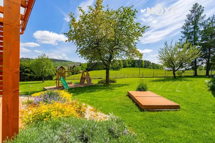 Prodej rodinného domu, Brloh, 162 m2