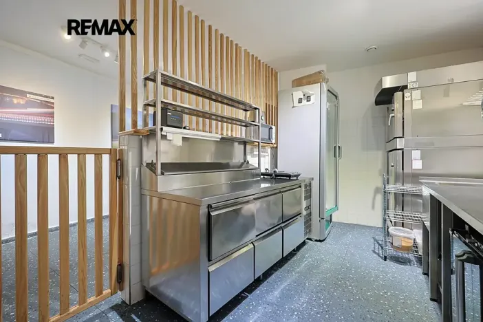 Pronájem restaurace, Plzeň, Americká, 210 m2