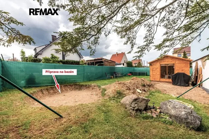 Prodej bytu 3+1, Červený Újezd, U Okálu, 62 m2