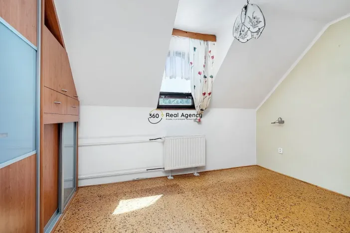 Prodej rodinného domu, Kamenice nad Lipou, Masarykova, 390 m2