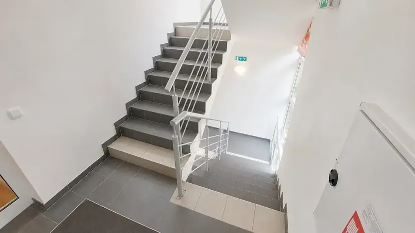 Pronájem kanceláře, Brno, Bednaříkova, 42 m2