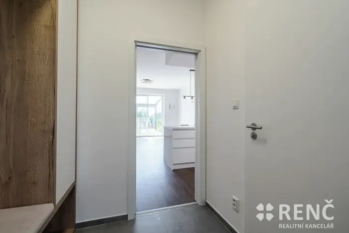 Pronájem bytu 3+kk, Zbýšov, čtvrť Padělky, 78 m2