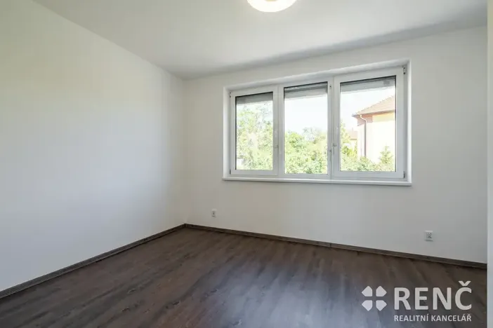 Pronájem bytu 3+kk, Zbýšov, čtvrť Padělky, 78 m2
