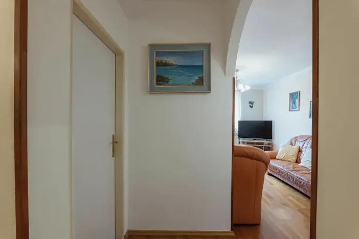Dražba bytu 4+1, Zeleneč, Mstětická, 96 m2