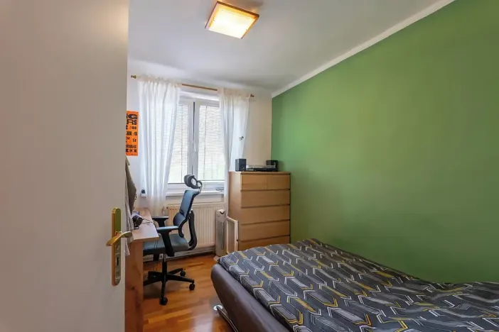 Dražba bytu 4+1, Zeleneč, Mstětická, 96 m2