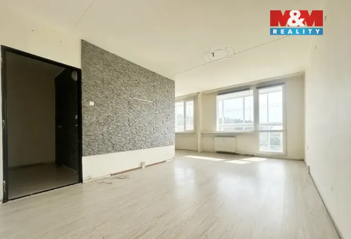 Prodej bytu 2+1, Osek, Hrdlovská, 54 m2