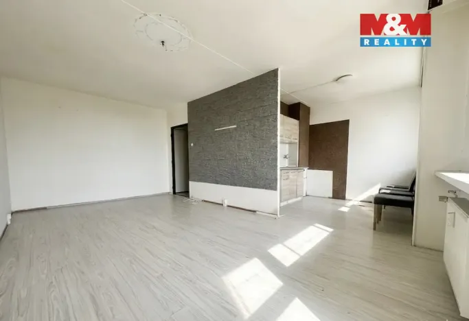 Prodej bytu 2+1, Osek, Hrdlovská, 54 m2