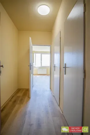 Pronájem bytu 1+kk, Praha, Jahodová, 25 m2