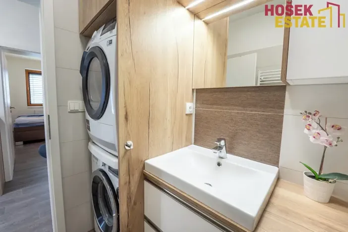 Prodej bytu 3+kk, Holubice, 67 m2