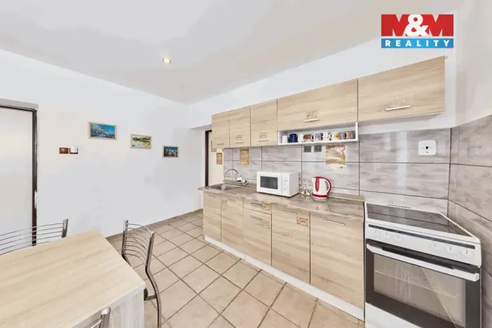 Prodej rodinného domu, Teplice nad Metují - Bohdašín, 236 m2