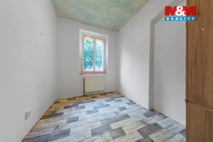Pronájem bytu 2+1, Karlovy Vary, 1. máje, 55 m2
