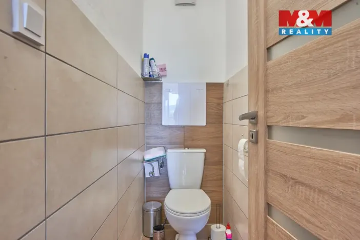 Prodej bytu 4+1, Březůvky, 81 m2