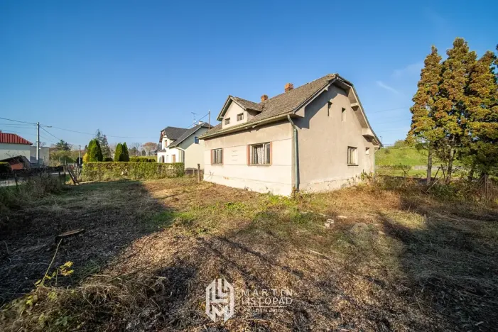 Prodej pozemku pro bydlení, Bělotín, 2323 m2