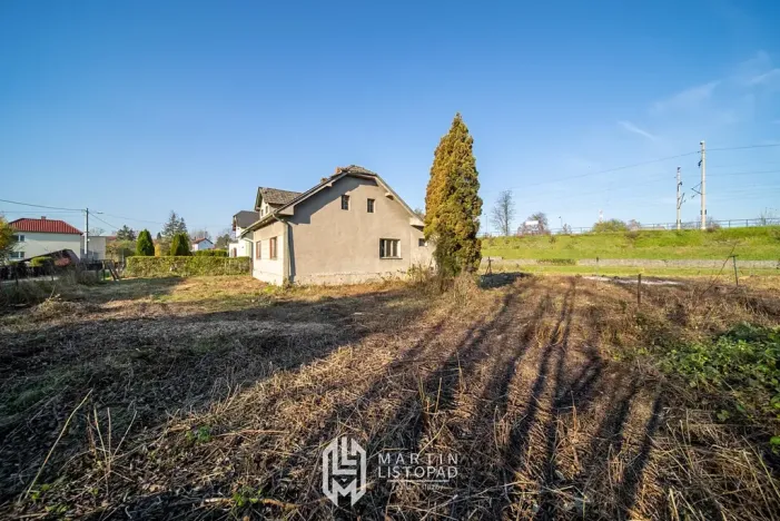 Prodej pozemku pro bydlení, Bělotín, 2323 m2
