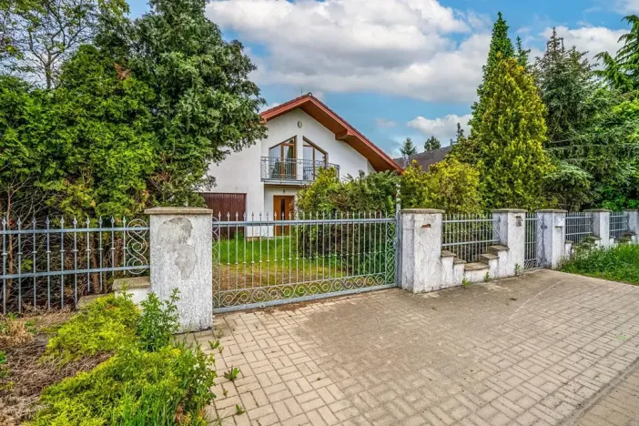 Prodej rodinného domu, Zvole, Březovská, 244 m2