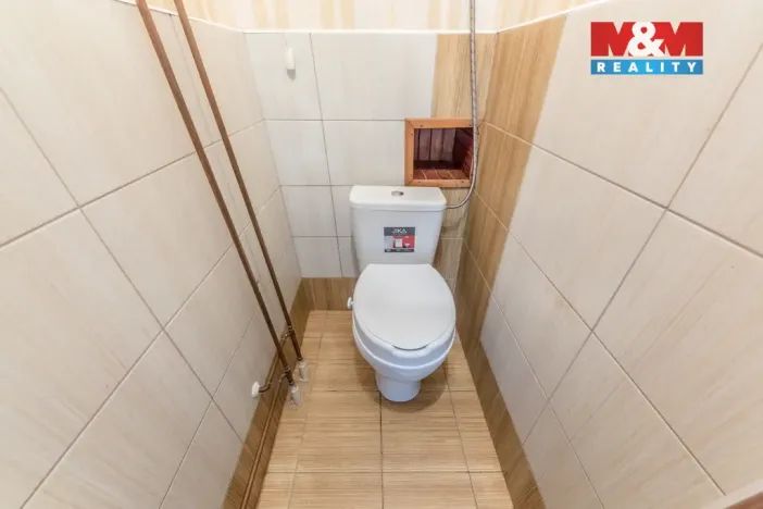 Prodej rodinného domu, Benešov u Semil, 270 m2