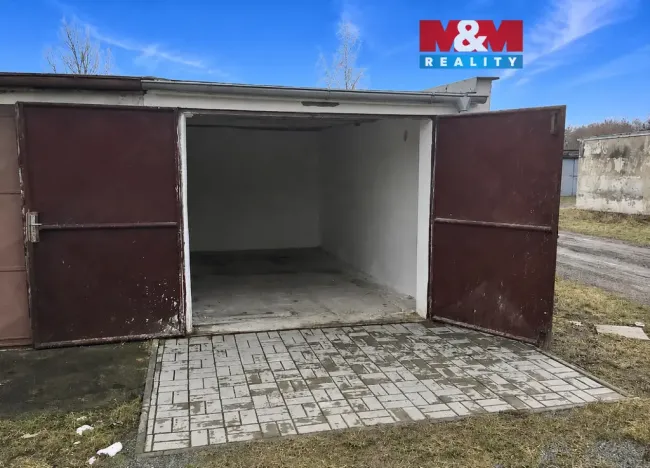 Prodej garáže, Pardubice - Popkovice, 18 m2