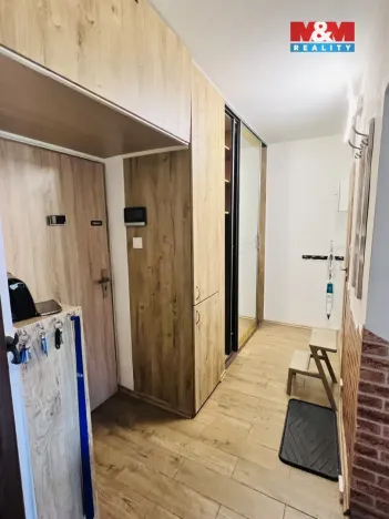 Prodej bytu 1+1, Ostrava, Aviatiků, 39 m2