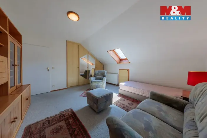Prodej rodinného domu, Karlovy Vary - Hůrky, 250 m2