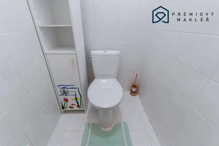 Prodej rodinného domu, Lubenec, Zahradní, 200 m2