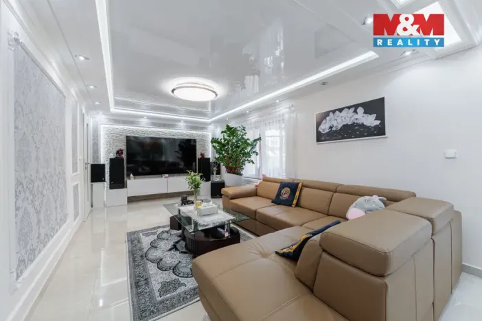Prodej rodinného domu, Cheb - Háje, Antala Staška, 318 m2