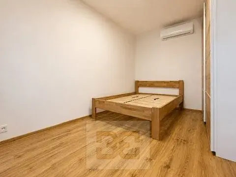 Pronájem bytu 1+kk, Brno, Košinova, 30 m2