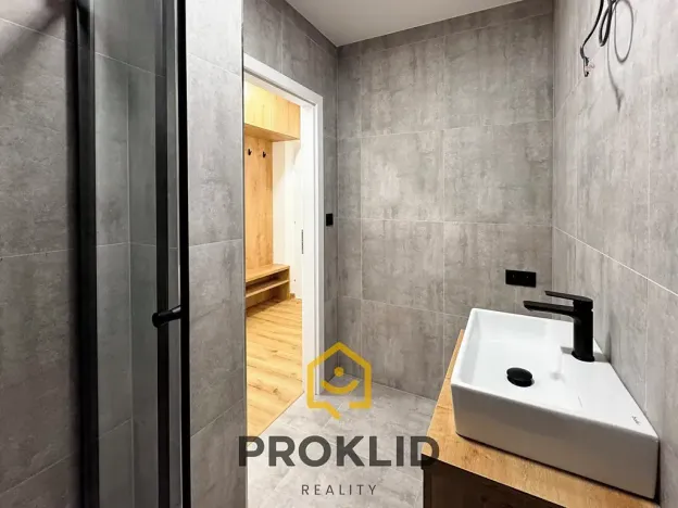 Prodej bytu 3+1, Olomouc, tř. Svornosti, 61 m2