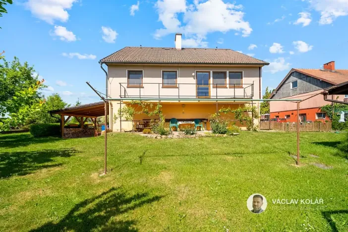 Prodej rodinného domu, Třebnouševes, 310 m2