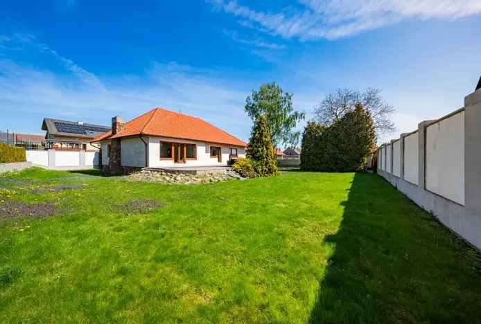 Prodej rodinného domu, Tuřany, 160 m2