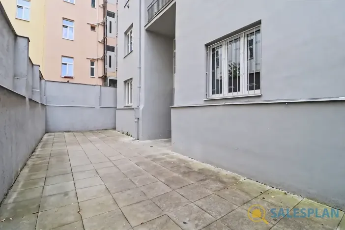 Prodej atypického bytu, Praha - Libeň, Pod Labuťkou, 62 m2