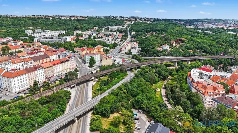 Prodej atypického bytu, Praha - Libeň, Pod Labuťkou, 62 m2